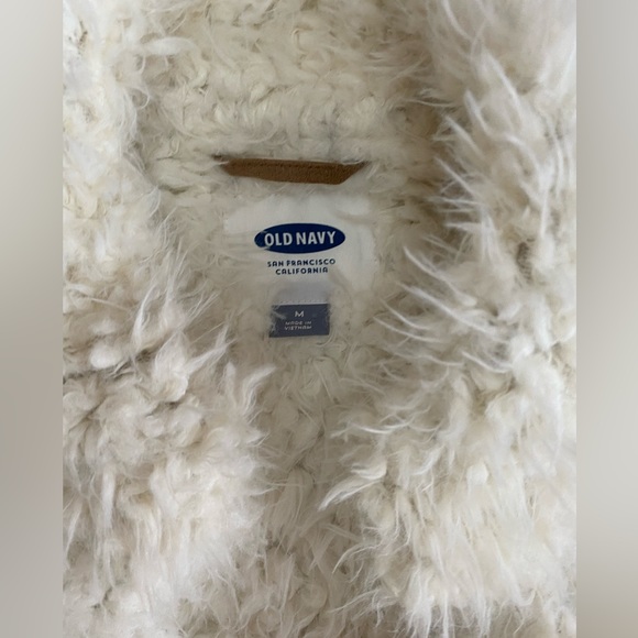 Old Navy Faux Suede Sherpa Vest - Picture 10 of 12